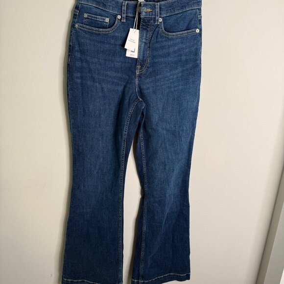 SPANX NEW Women's Blue‎ SPANXsculpt ReDefine Kick Cropped Flare Jeans - Size 10 - Picture 2 of 6